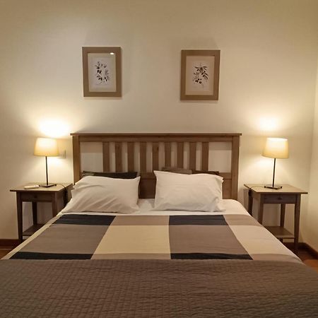 Quinta Da Pedra Mija Guest House Santar Exterior photo